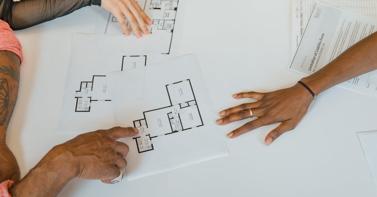 买卖微信账号时：详情下载教程中谷集团APP